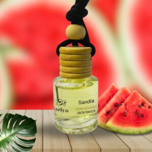 Difusor Colgante Sandía para Auto Jazlyn Perfumería , sobre fondo vibrante con rodajas de sandía fresca, ideal para una fragancia frutal, dulce y refrescante en el auto